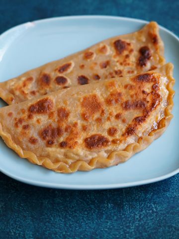 gur ka paratha